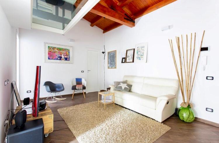 Uloft Apartment Палермо Экстерьер фото